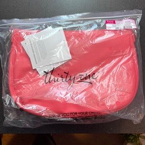 Thirty One base